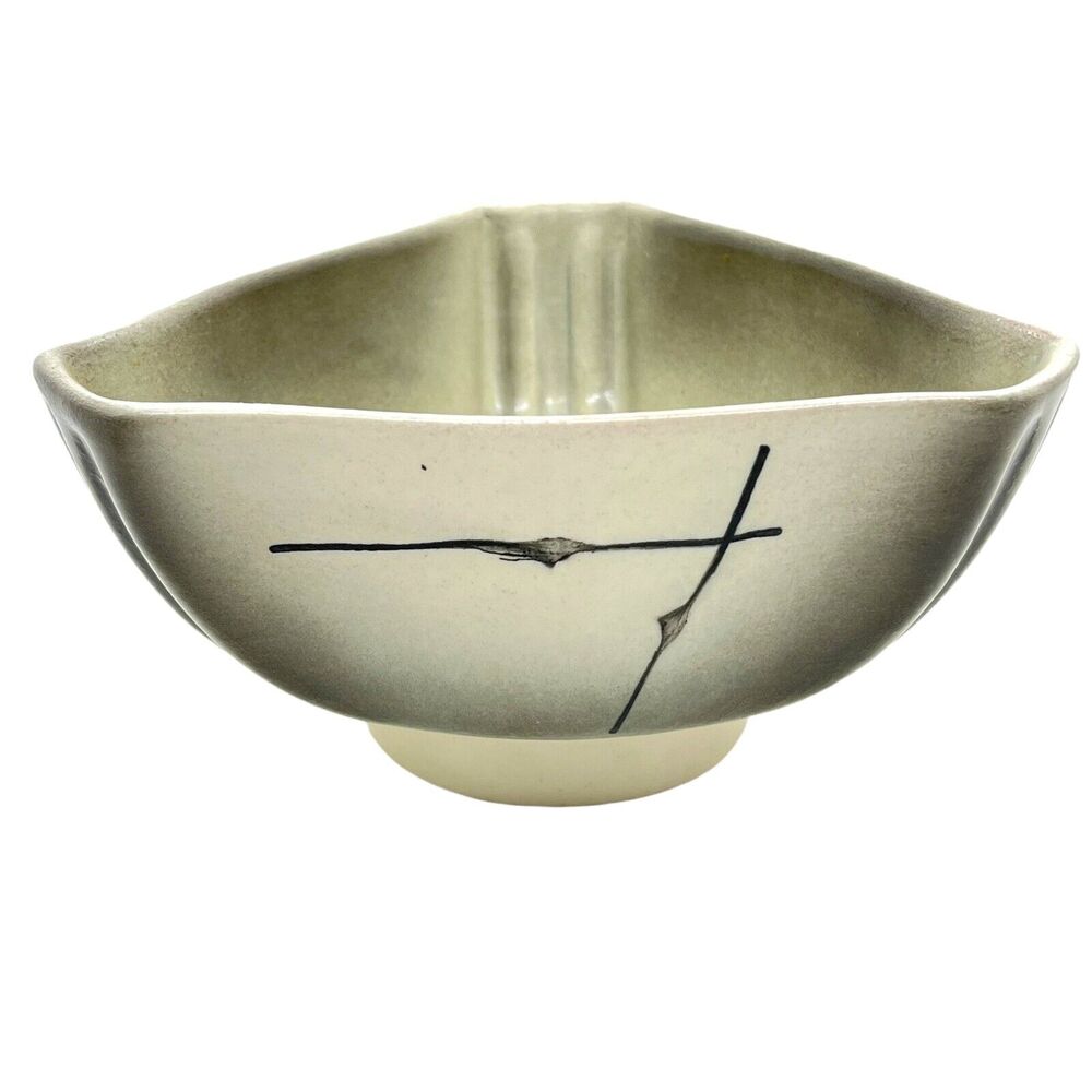 Lane & CO Van Nuys Vintage 1957 MCM Abstract Cream Gray Retro Triangle Bowl